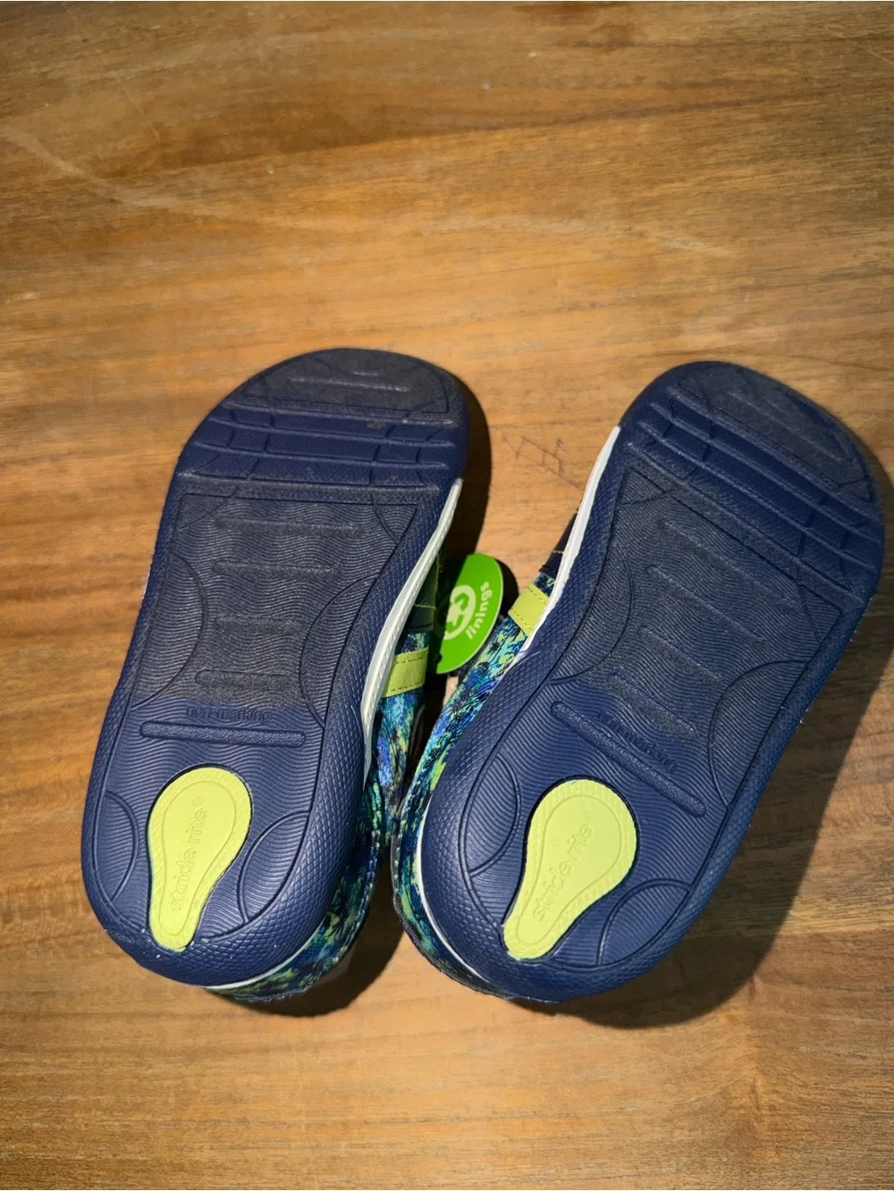Stride Rite Navy & Neon Green Boys' Athletic Sneakers